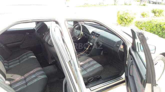 Mercedes C 200 1994, 194,000 km - 2.0 л - Bakı