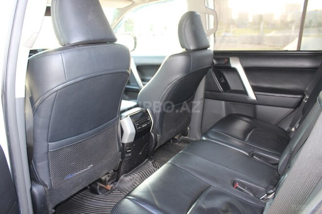 Toyota Prado 2009, 190,000 km - 2.7 l - Bakı