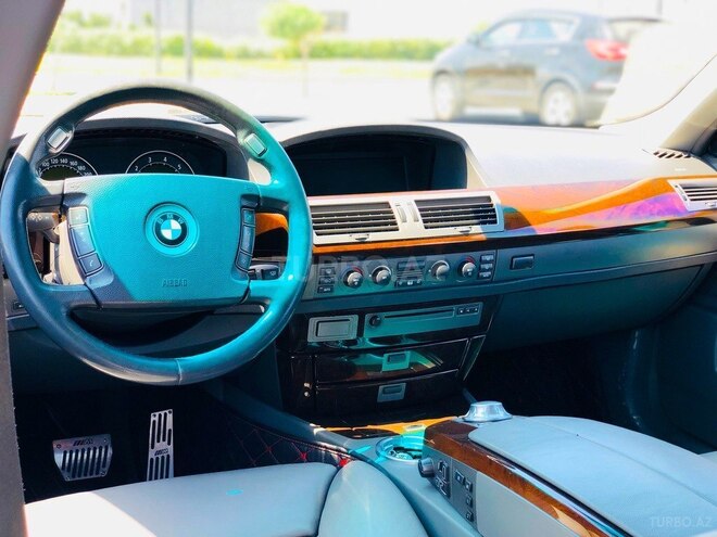 BMW 745 2004, 190,000 km - 4.4 l - Bakı