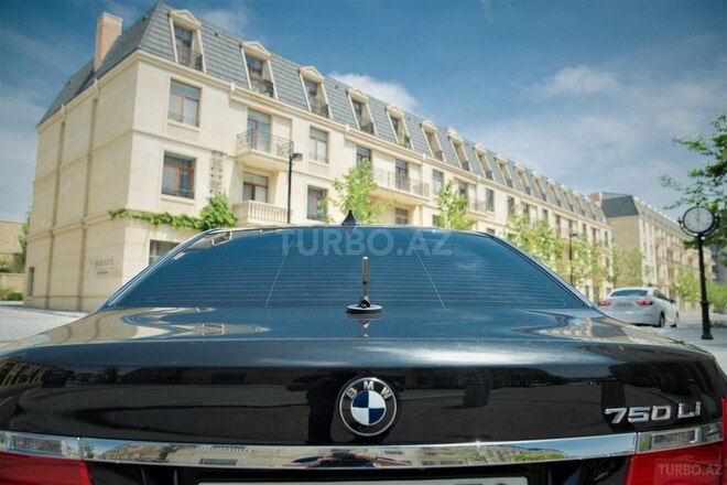 BMW 750 2009, 175,000 km - 4.4 l - Bakı