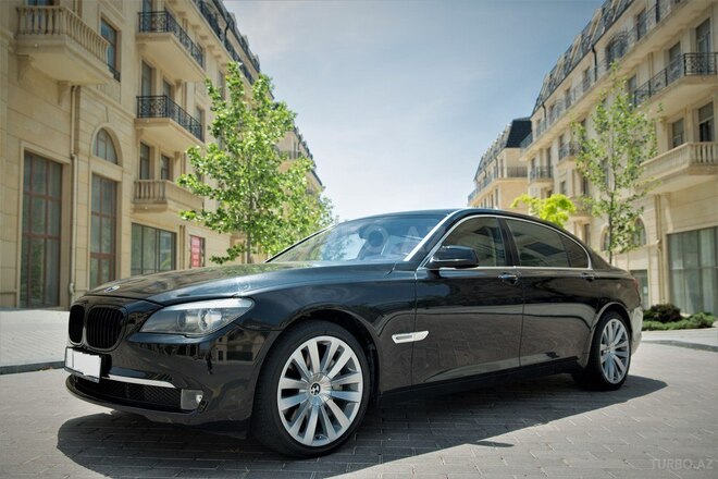 BMW 750 2009, 175,000 km - 4.4 l - Bakı