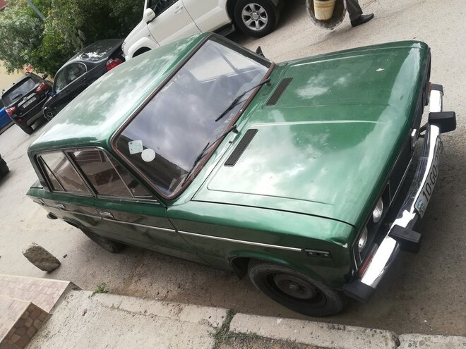 LADA (VAZ) 2106 2001, 175,000 km - 1.3 л - Bakı