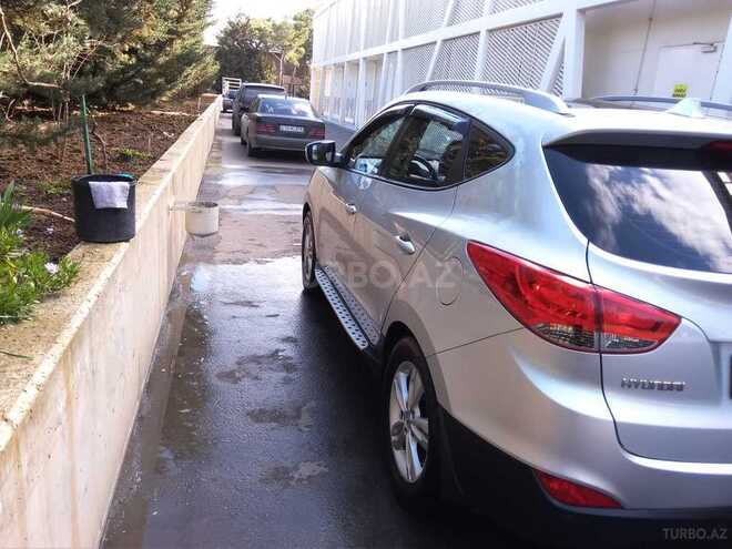 Hyundai ix35 2010, 84,000 km - 2.0 l - Bakı