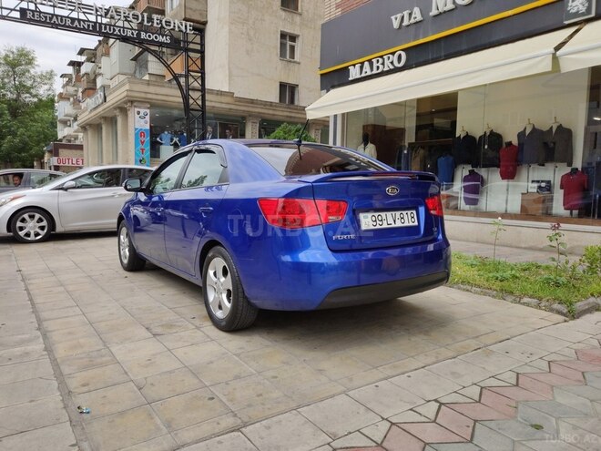 Kia Cerato 2010, 98,000 km - 2.0 l - Bakı
