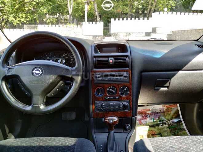Opel Astra 2001, 196,856 km - 1.8 l - Şəki
