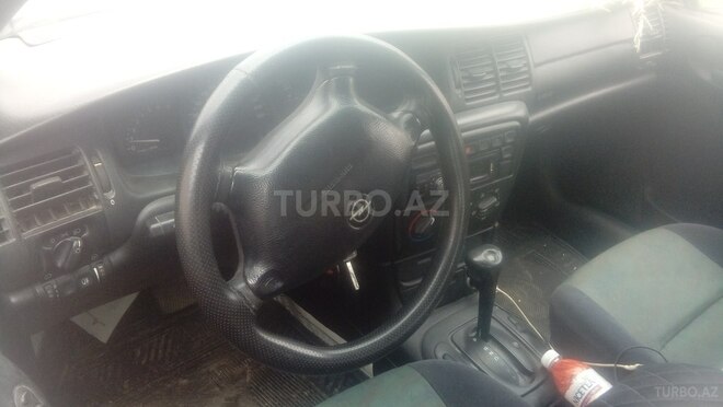 Opel Vectra 1997, 240,000 km - 1.8 л - Bakı