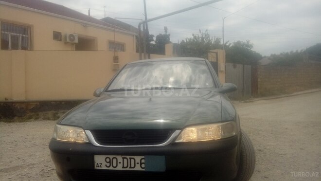 Opel Vectra 1997, 240,000 km - 1.8 л - Bakı