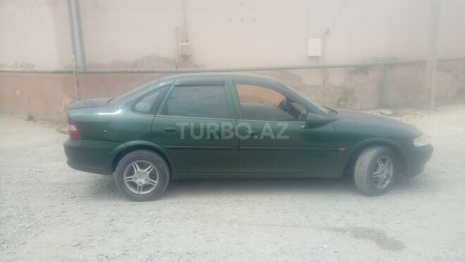 Opel Vectra 1997, 240,000 km - 1.8 л - Bakı