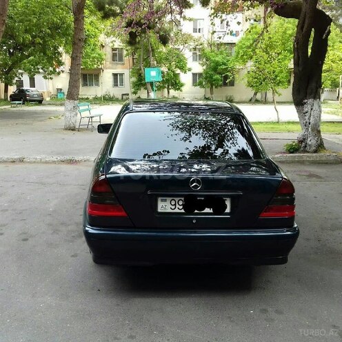 Mercedes C 200 1997, 235,000 km - 2.0 l - Bakı