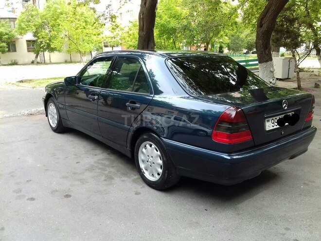 Mercedes C 200 1997, 235,000 km - 2.0 l - Bakı