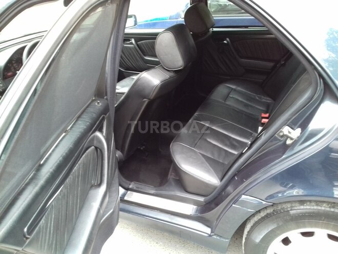 Mercedes C 200 1997, 235,000 km - 2.0 l - Bakı