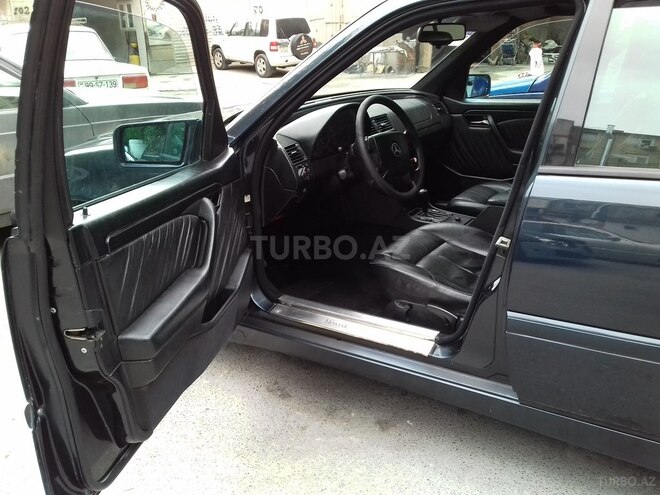 Mercedes C 200 1997, 235,000 km - 2.0 l - Bakı