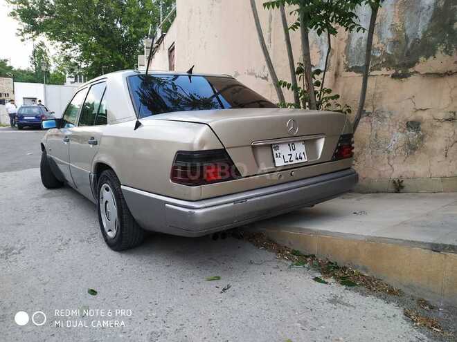 Mercedes E 250 1989, 372,000 km - 2.5 л - Bakı