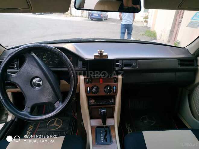 Mercedes E 250 1989, 372,000 km - 2.5 л - Bakı