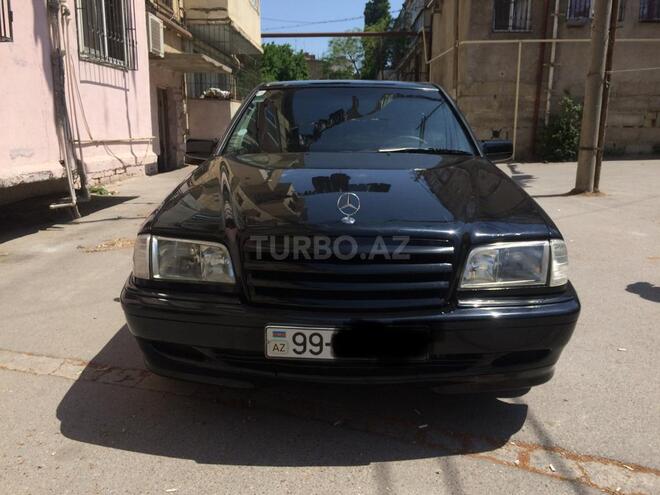 Mercedes C 220 1998, 258,000 km - 2.2 л - Bakı