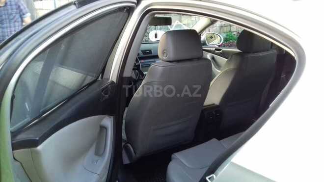 Volkswagen Passat 2005, 301,380 km - 2.0 l - Qəbələ