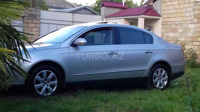 Volkswagen Passat 2005, 301,380 km - 2.0 l - Qəbələ