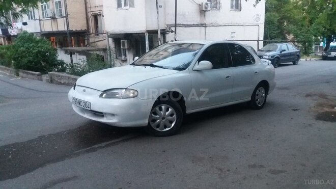 Hyundai Elantra 1996, 25,000 km - 1.6 l - Bakı