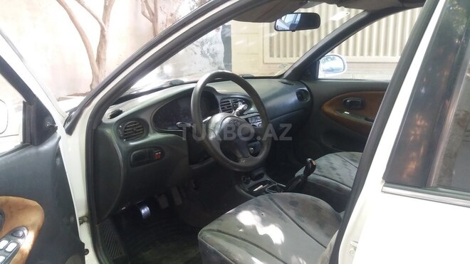 Hyundai Elantra 1996, 25,000 km - 1.6 l - Bakı
