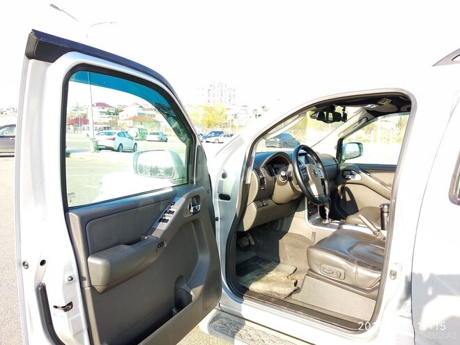 Nissan Pathfinder 2005, 350,000 km - 2.5 l - Bakı