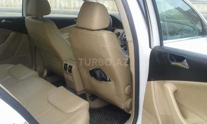 Volkswagen Passat 2006, 253,500 km - 2.0 l - Bakı
