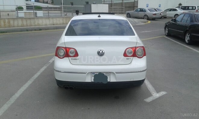 Volkswagen Passat 2006, 253,500 km - 2.0 l - Bakı