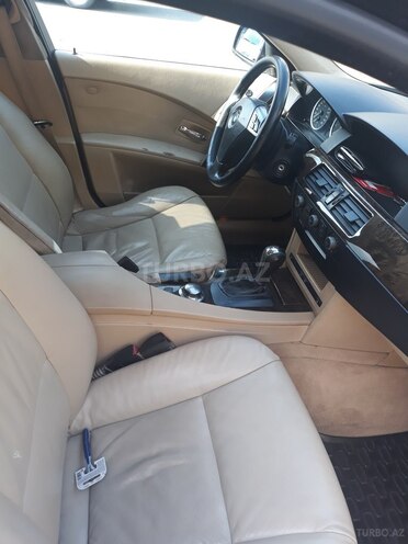 BMW 530 2003, 289,000 km - 3.0 л - Bakı