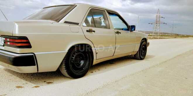 Mercedes 190 1993, 325,487 km - 1.8 l - Bakı