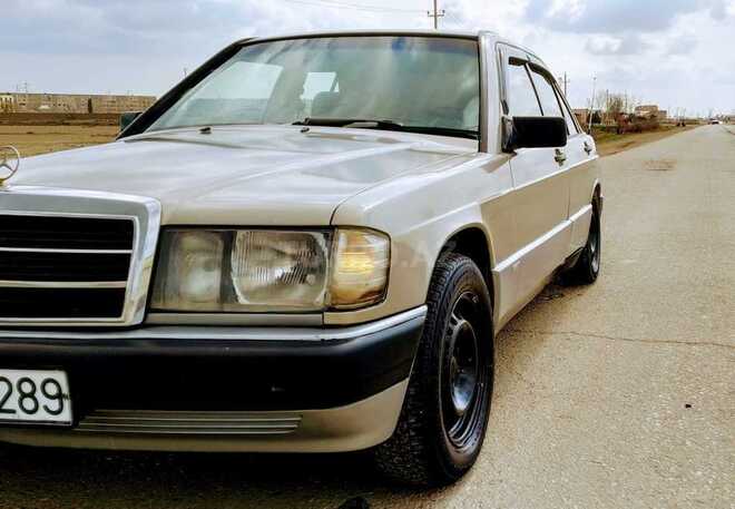 Mercedes 190 1993, 325,487 km - 1.8 l - Bakı