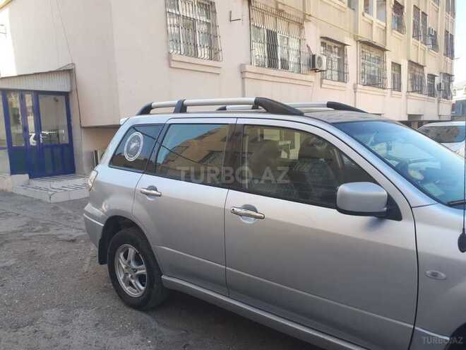 Mitsubishi Outlander 2003, 197,862 km - 2.5 l - Bakı