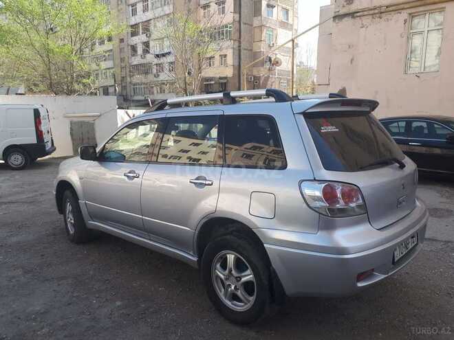 Mitsubishi Outlander 2003, 197,862 km - 2.5 l - Bakı