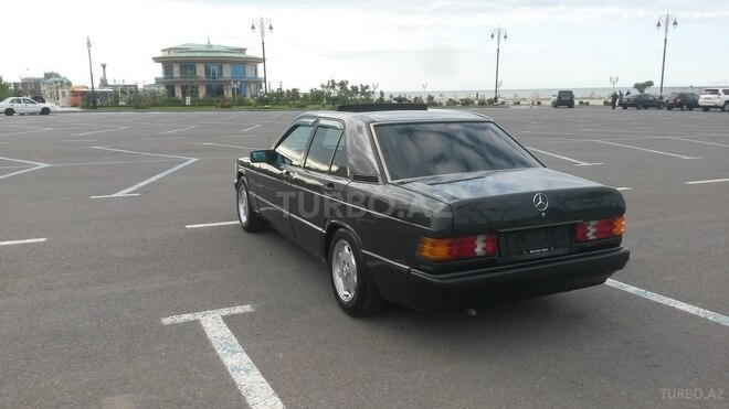 Mercedes 190 1991, 275,000 km - 2.0 l - Sumqayıt