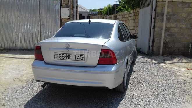Opel Vectra 2000, 480,000 km - 1.8 л - Bakı