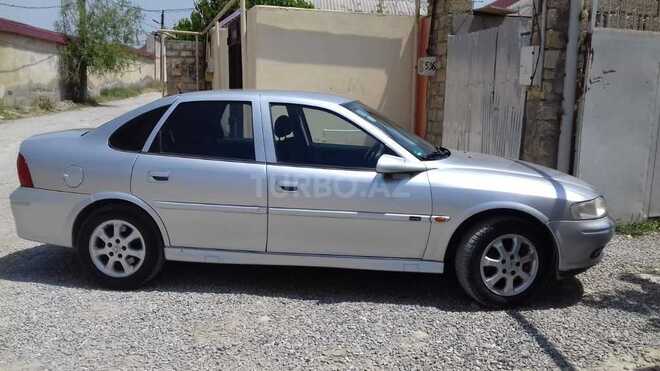 Opel Vectra 2000, 480,000 km - 1.8 л - Bakı