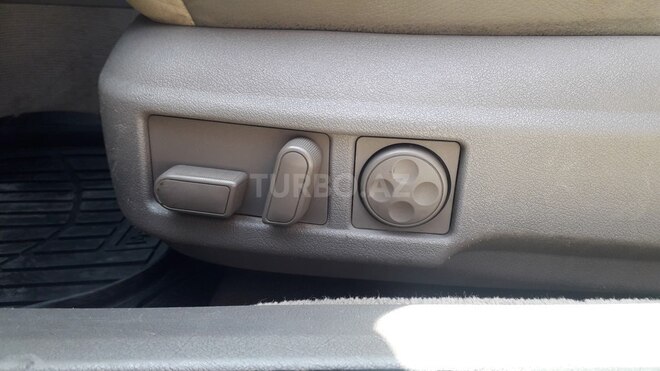 Audi A6 allroad 2001, 15,000 km - 2.7 л - Astara