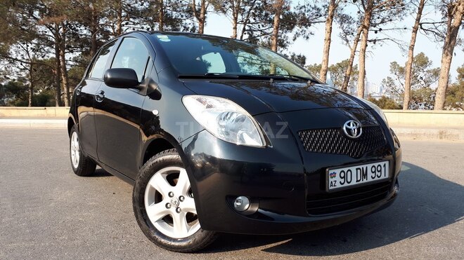 Toyota Yaris 2008, 135,000 km - 1.3 l - Bakı