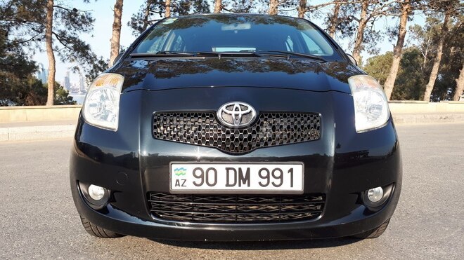 Toyota Yaris 2008, 135,000 km - 1.3 l - Bakı