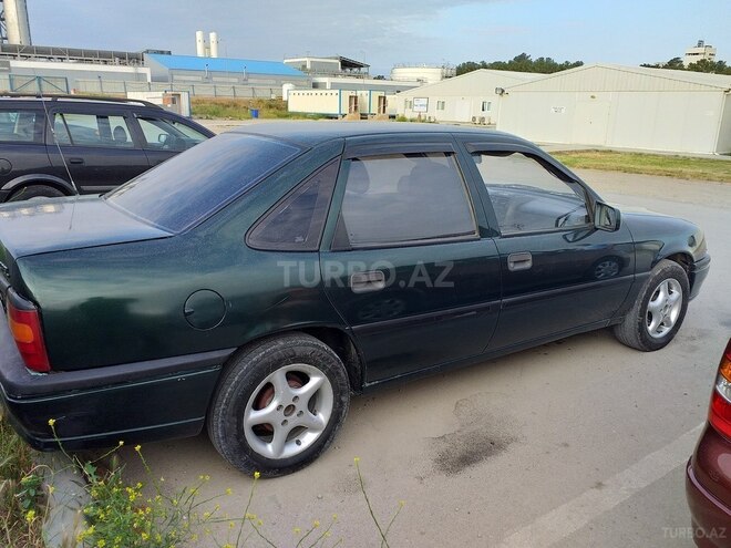 Opel Vectra 1994, 427,000 km - 1.8 l - Sumqayıt