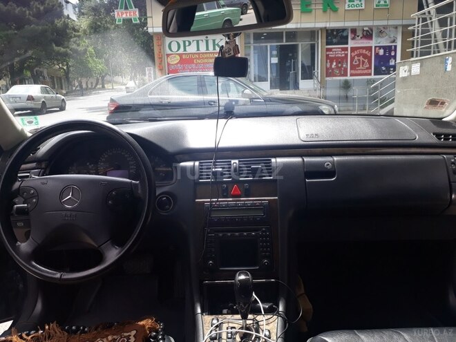 Mercedes E 270 2000, 340,000 km - 2.7 l - Bakı