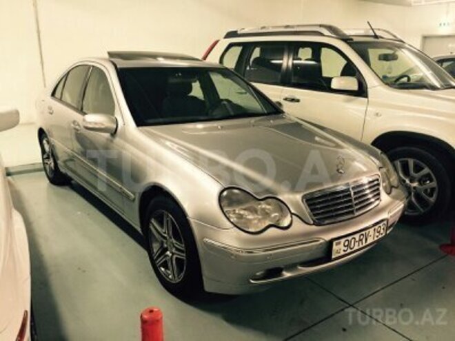 Mercedes C 200 2001, 210,000 km - 2.0 l - Bakı