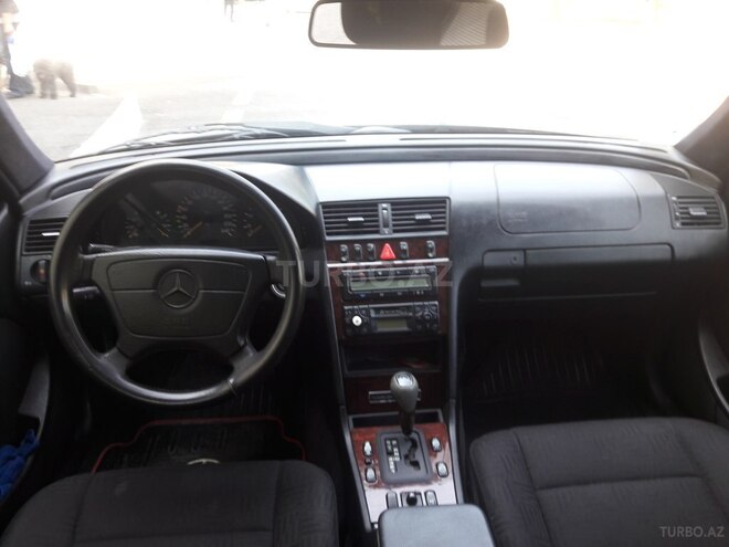 Mercedes C 200 1997, 253,544 km - 2.0 l - Bakı