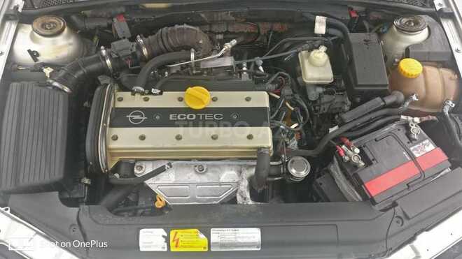 Opel Vectra 1996, 229,000 km - 2.0 l - Gəncə