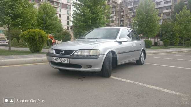 Opel Vectra 1996, 229,000 km - 2.0 l - Gəncə