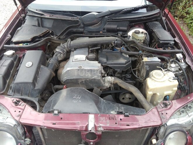 Mercedes E 230 1996, 334,000 km - 2.3 l - Bakı