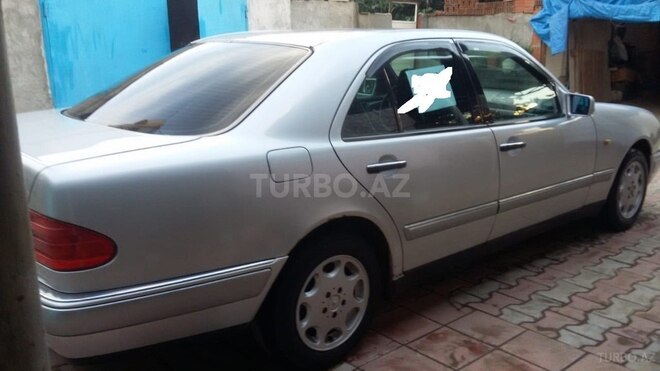 Mercedes E 200 1997, 242,000 km - 2.0 л - Cəlilabad
