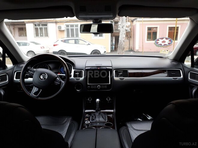 Volkswagen Touareg 2010, 110,000 km - 3.6 l - Bakı