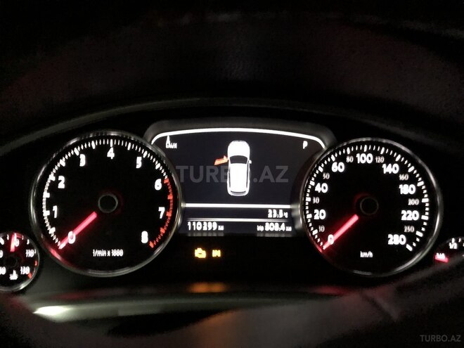 Volkswagen Touareg 2010, 110,000 km - 3.6 l - Bakı