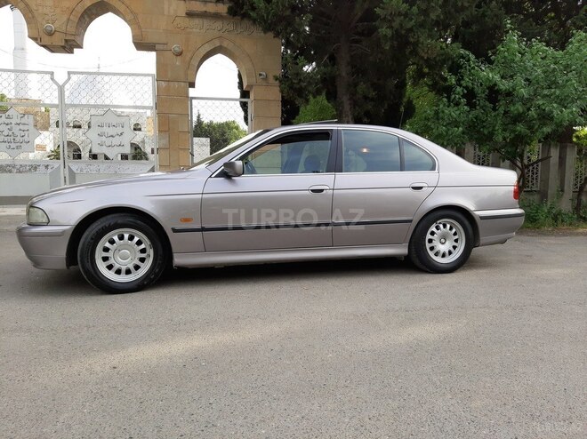 BMW 528 1996, 376,000 km - 2.8 l - Mingəçevir
