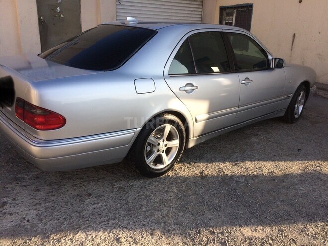 Mercedes E 230 1997, 212,350 km - 2.3 l - Bakı