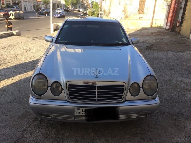 Mercedes E 230 1997, 212,350 km - 2.3 l - Bakı